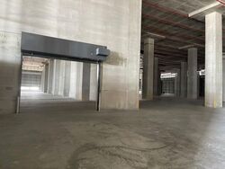 Jurong Hill (D22), Warehouse #464421661